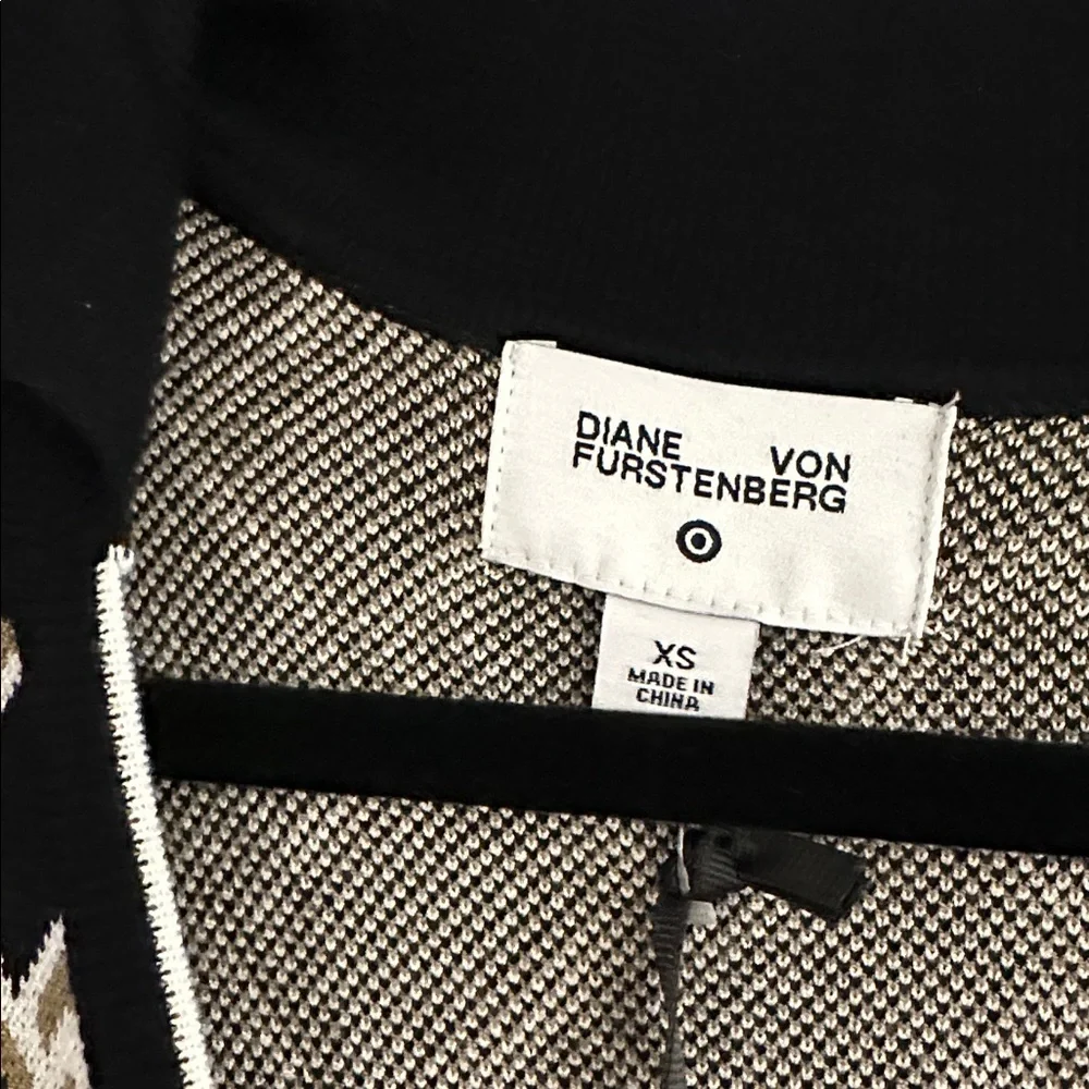 Diane Von Furstenberg X Target Collared Wrap Dress size XS